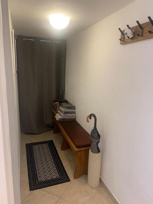 Апартаменты Souterrain Whg Im Einfamilienhaus -Zentral In Frankfurt Франкфурт-на-Майне Экстерьер фото