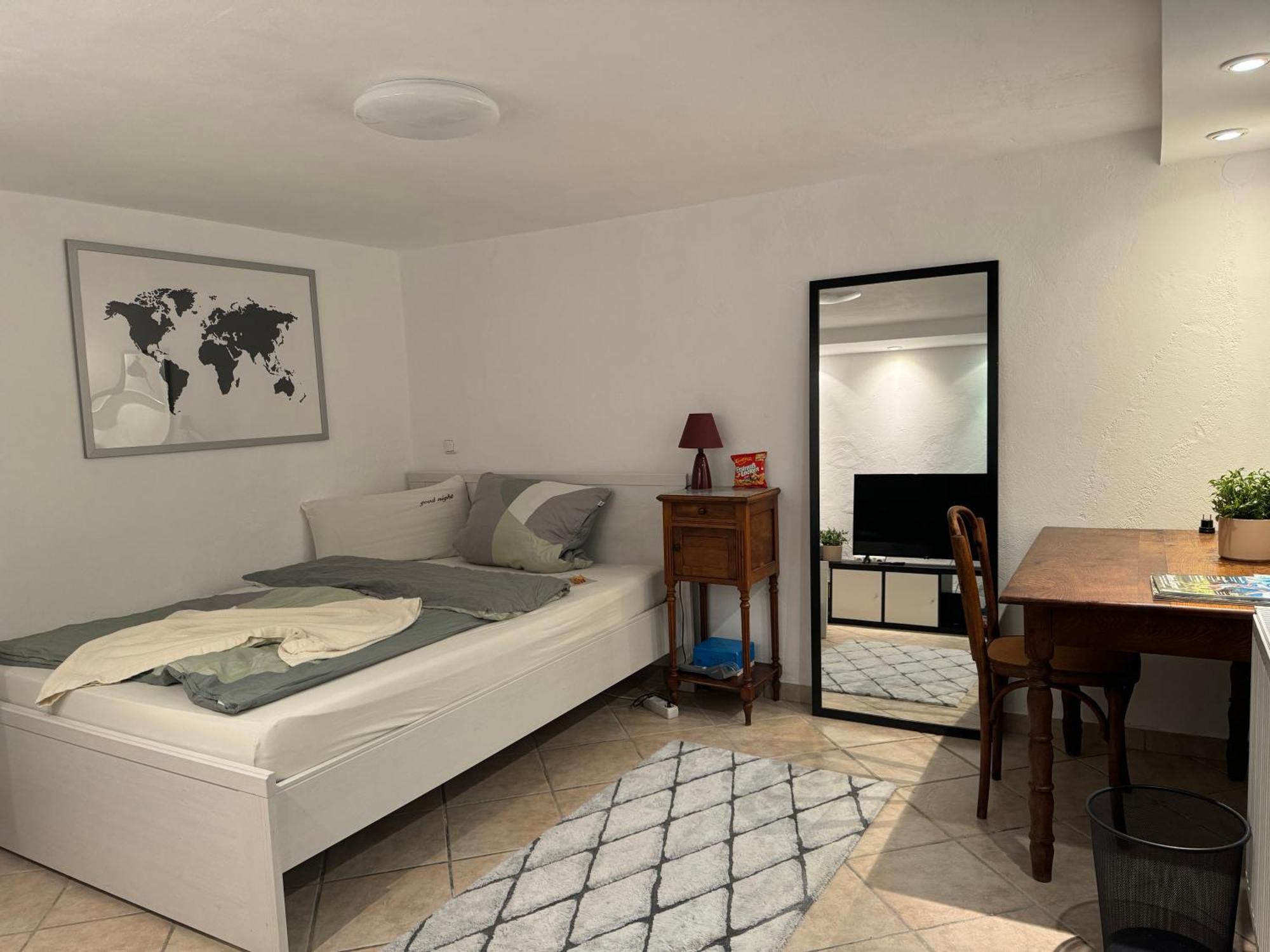 Апартаменты Souterrain Whg Im Einfamilienhaus -Zentral In Frankfurt Франкфурт-на-Майне Экстерьер фото